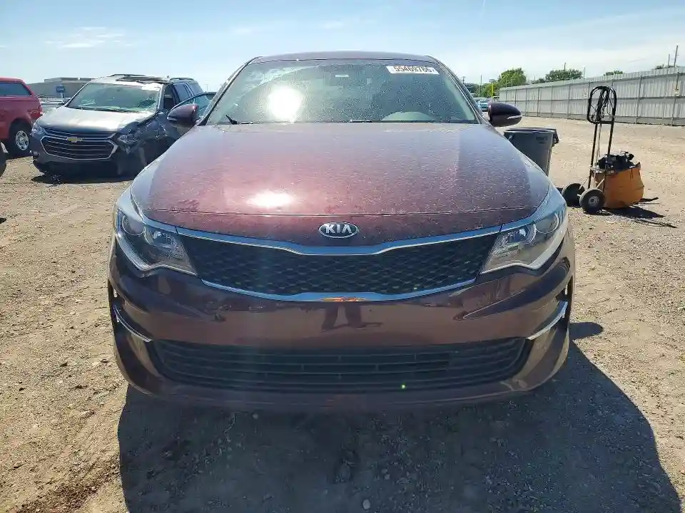 5XXGT4L38JG214477 2018 KIA OPTIMA-4
