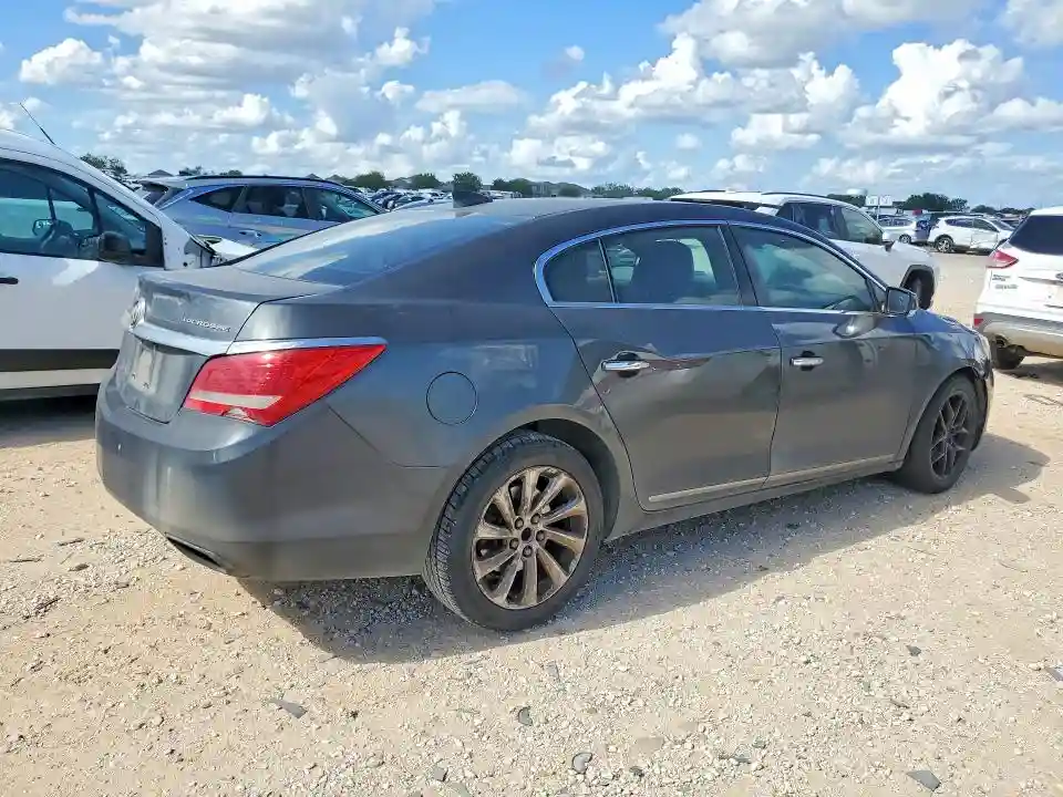 1G4GB5G33GF251412 2016 BUICK LACROSSE-2
