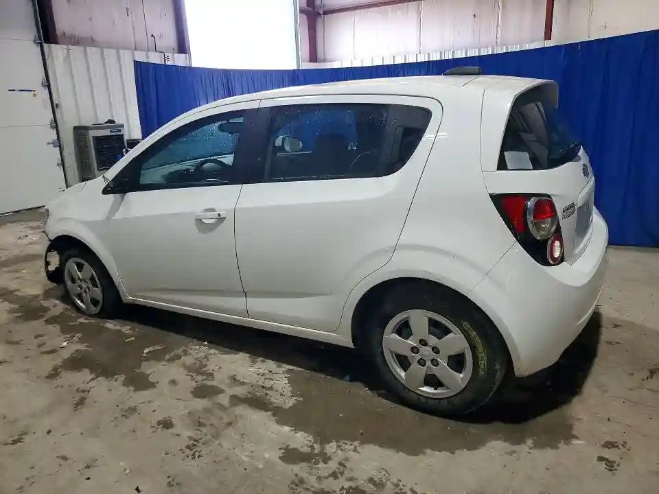 1G1JA6SG3F4185136 2015 CHEVROLET SONIC-1