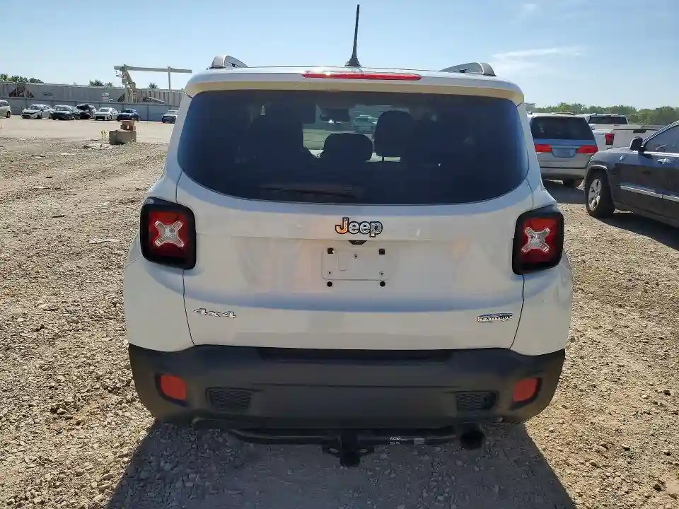 ZACCJBBT2GPE25804 2016 JEEP RENEGADE-5
