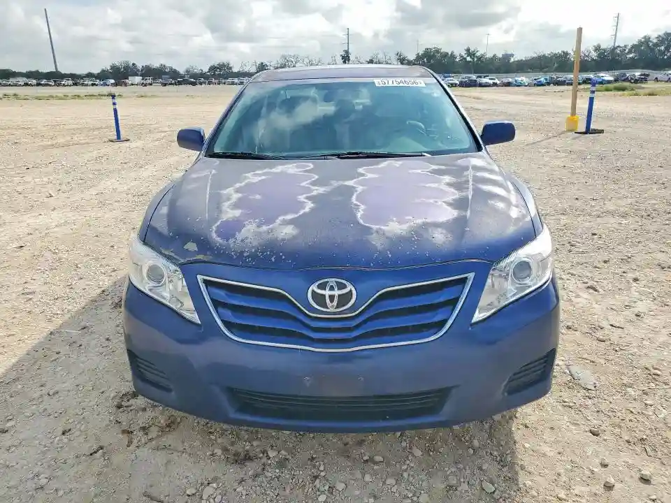 4T1BF3EK5BU718055 2011 TOYOTA CAMRY-4