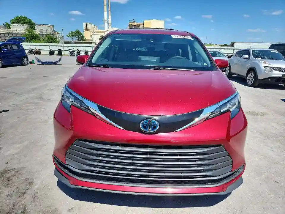 5TDKRKEC6NS121584 2022 TOYOTA SIENNA-4