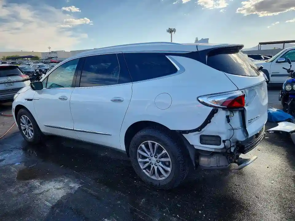 5GAEVBKW1NJ161285 2022 BUICK ENCLAVE-1
