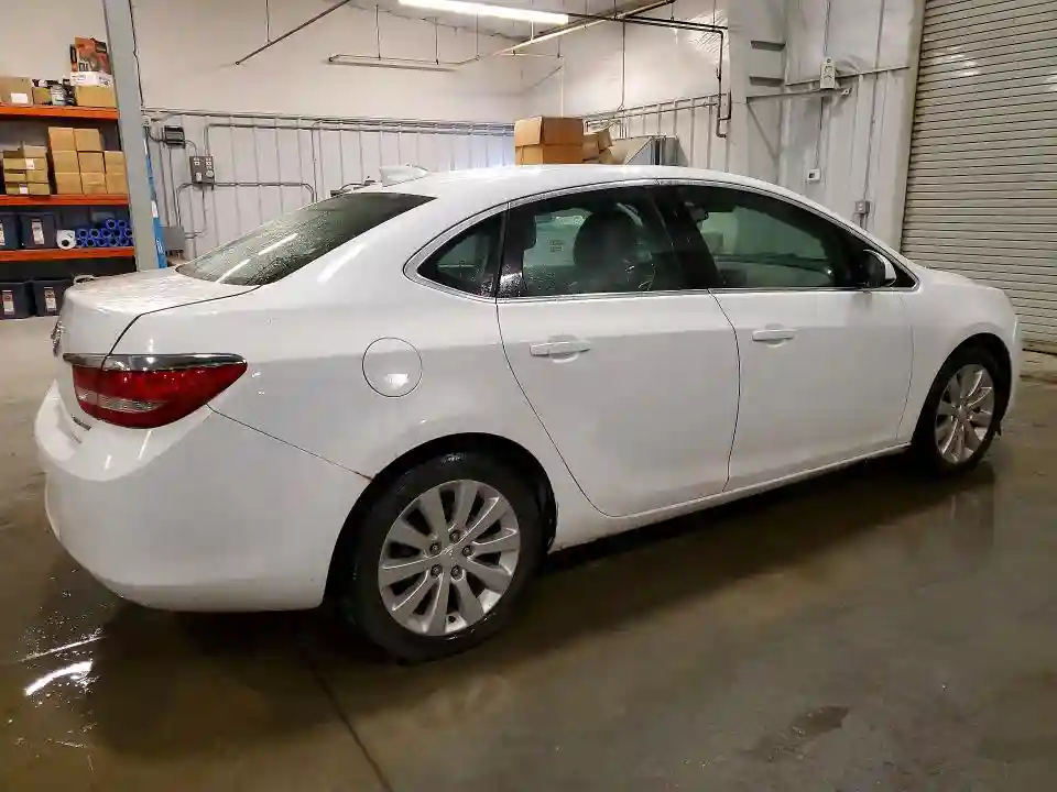 1G4PP5SK3F4209896 2015 BUICK VERANO-2