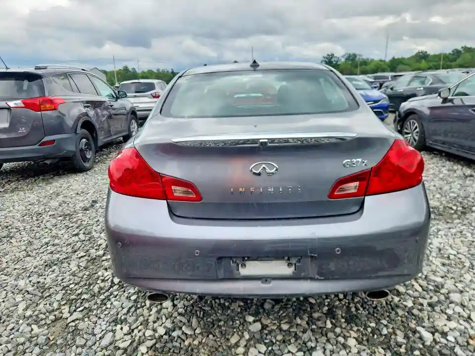 JN1CV6AR4AM457762 2010 INFINITI G37-5