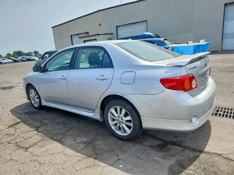 1NXBU4EE2AZ292040 2010 TOYOTA COROLLA-1