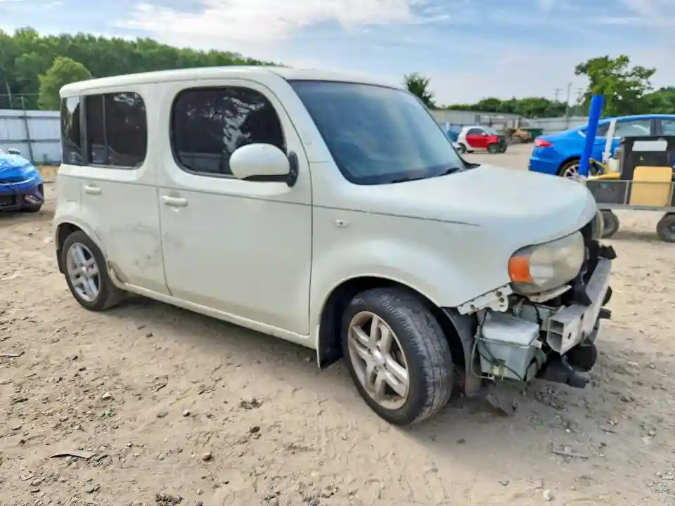 JN8AZ2KR9BT204643 2011 NISSAN CUBE-3