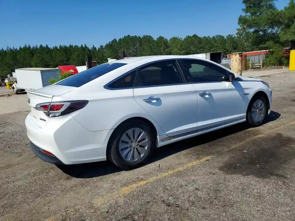 KMHE24L15HA059137 2017 HYUNDAI SONATA-2