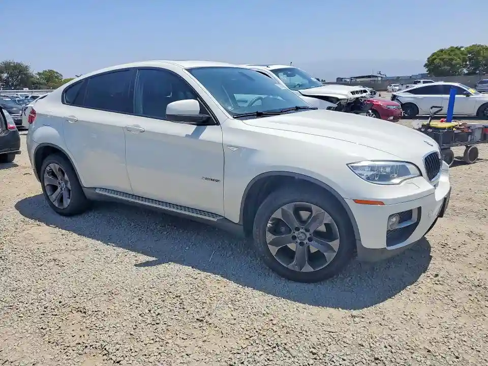 5UXFG2C53E0H10057 2014 BMW X6-3
