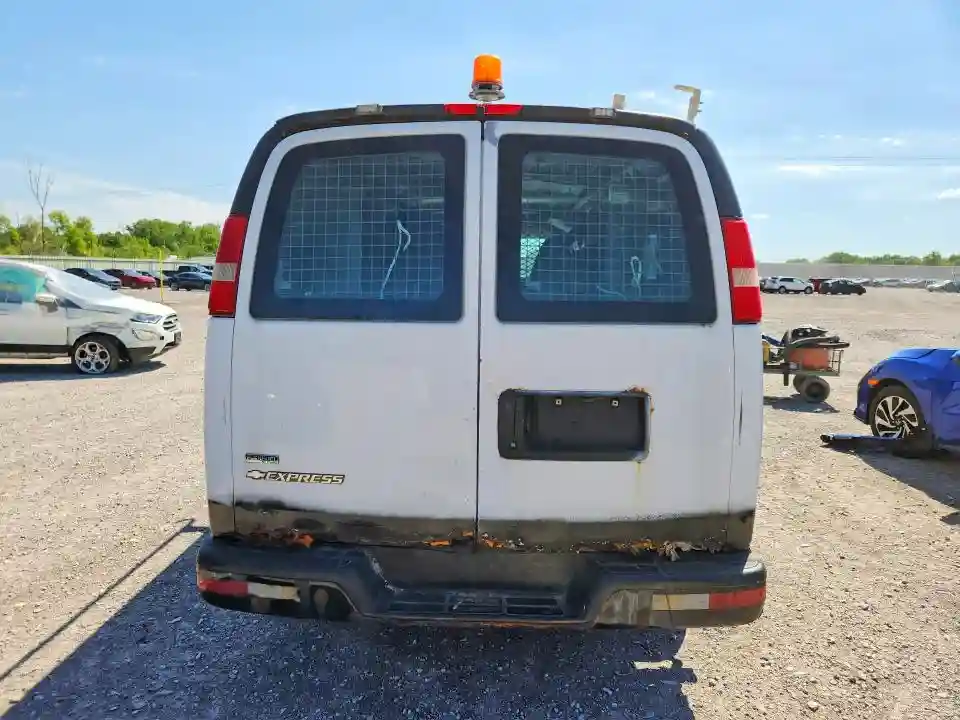 1GCZGFBA0A1175310 2010 CHEVROLET EXPRESS-5