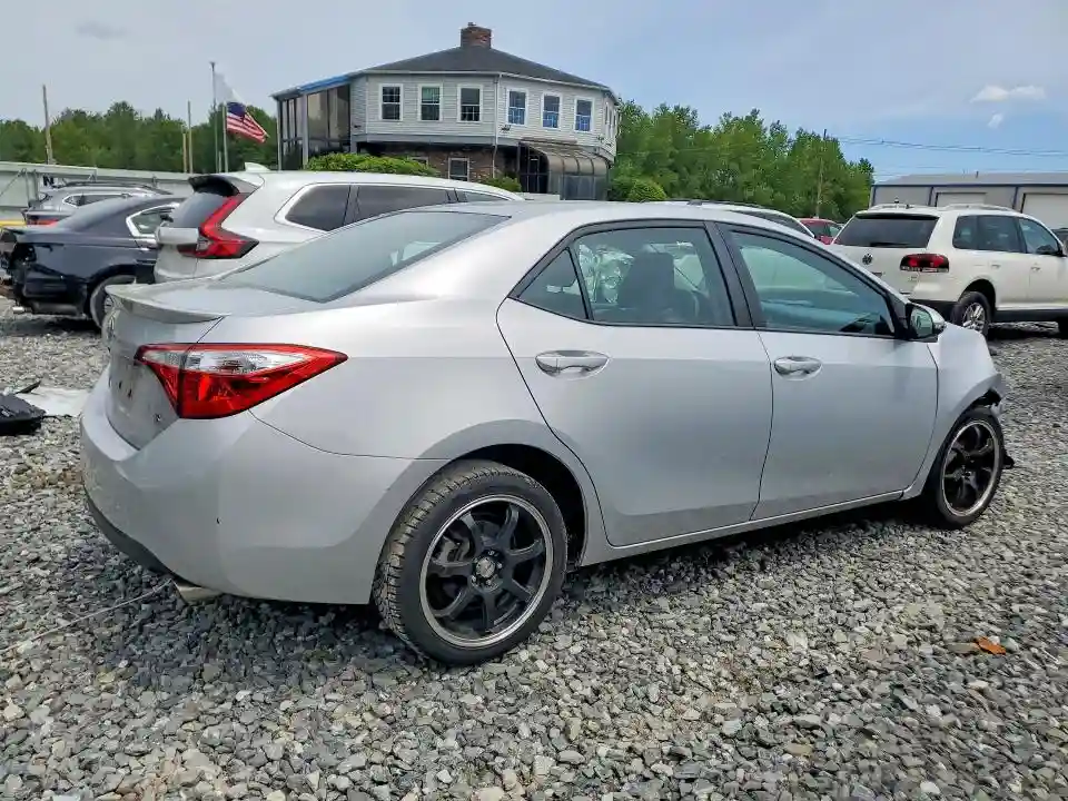 2T1BURHE3FC349217 2015 TOYOTA COROLLA-2