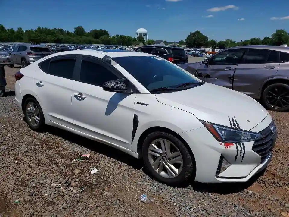 5NPD84LF1KH476619 2019 HYUNDAI ELANTRA-3