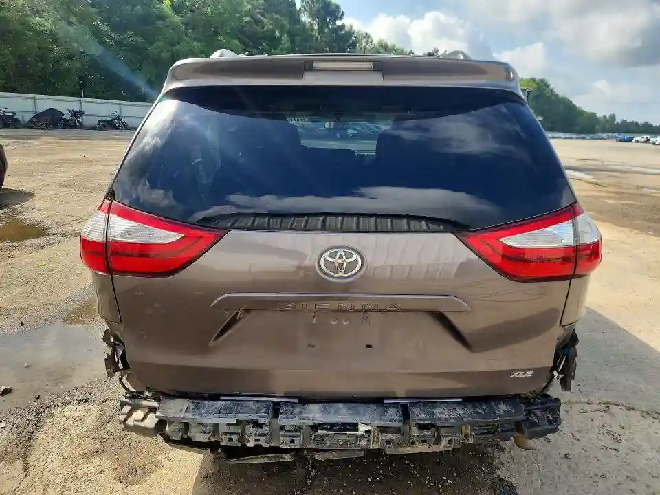 5TDYZ3DC6HS793277 2017 TOYOTA SIENNA-5