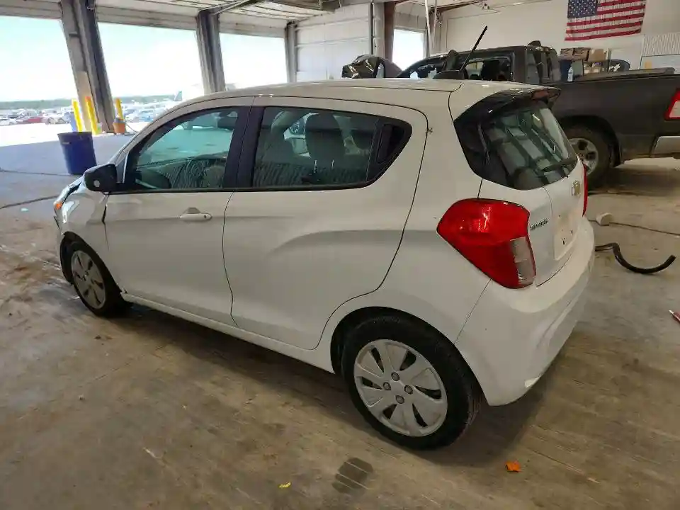 KL8CB6SA4JC423964 2018 CHEVROLET SPARK-1