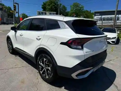 KNDPVCAG3P7018460 2023 KIA SPORTAGE-1