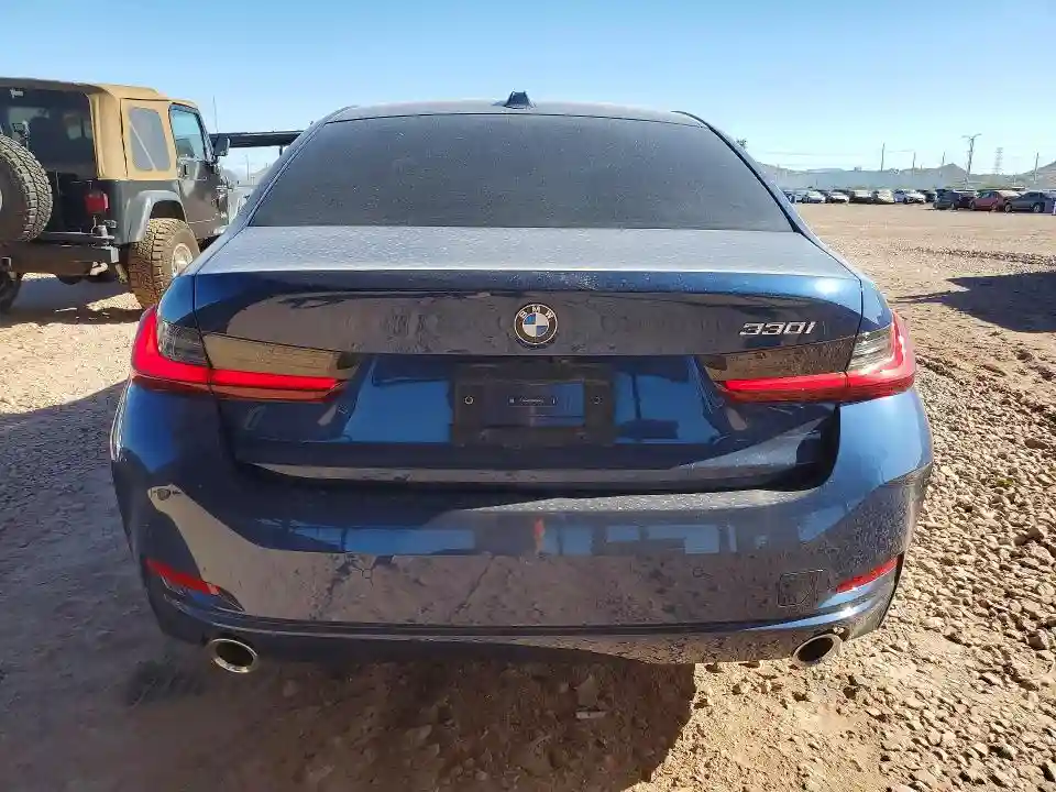 3MW69FF04R8D87873 2024 BMW 3 SERIES-5
