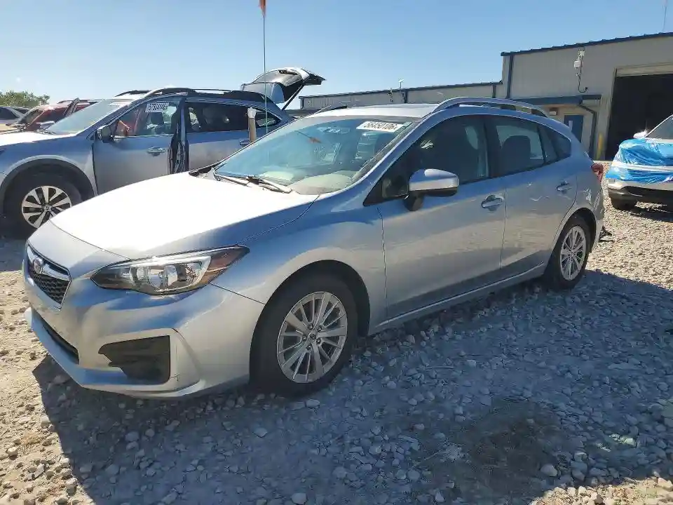 4S3GTAB67J3715158 2018 SUBARU IMPREZA-0