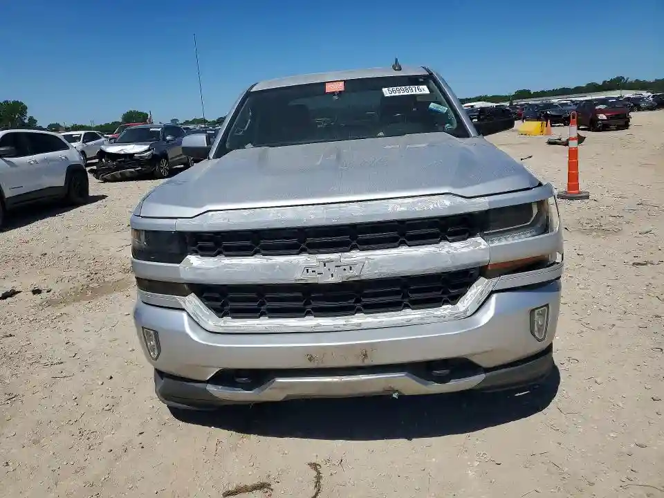 3GCUKREC2JG170389 2018 CHEVROLET SILVERADO-4