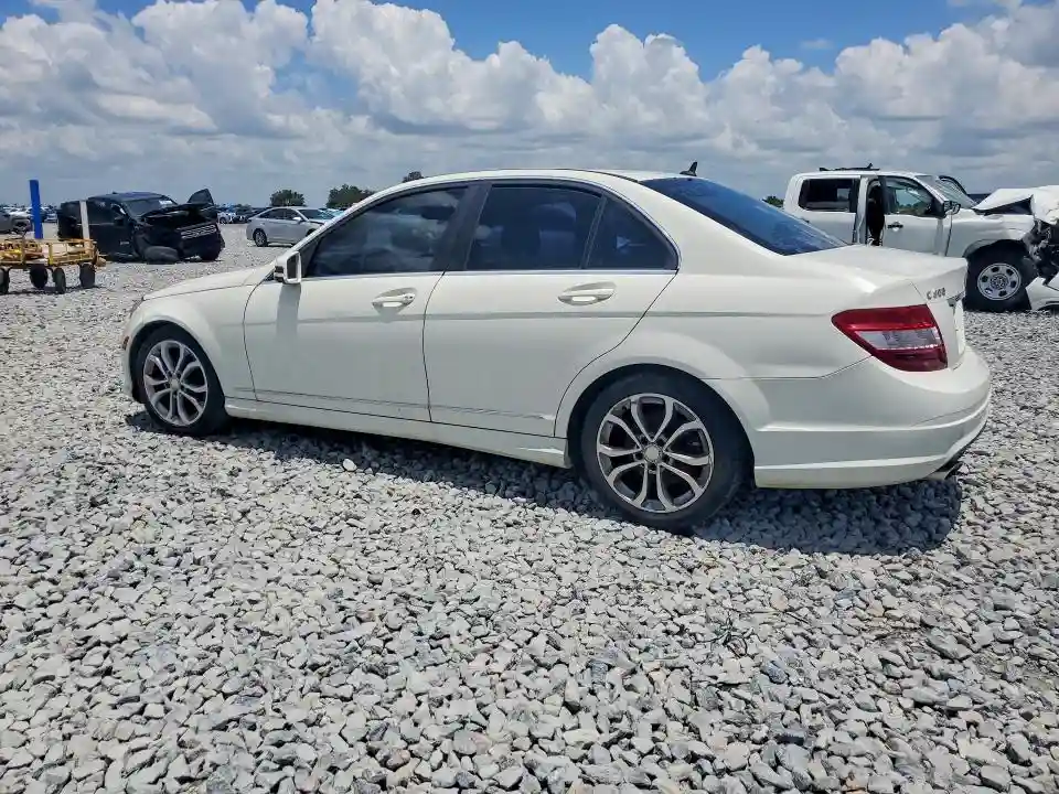 WDDGF5EB5BR137136 2011 MERCEDES-BENZ C-CLASS-1
