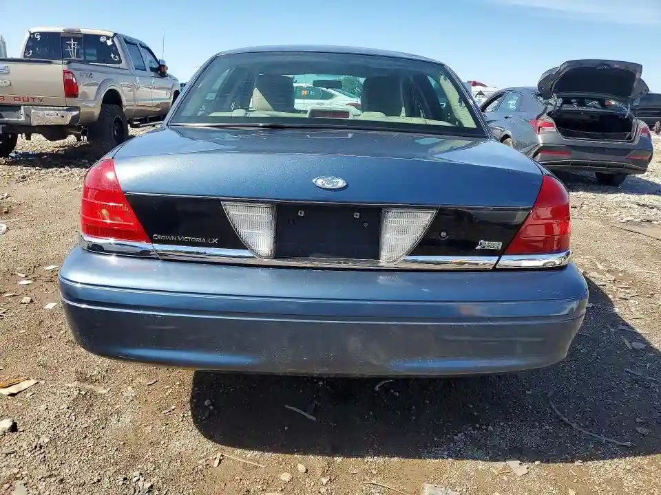 2FABP7EV5BX132537 2011 FORD CROWN VIC-5