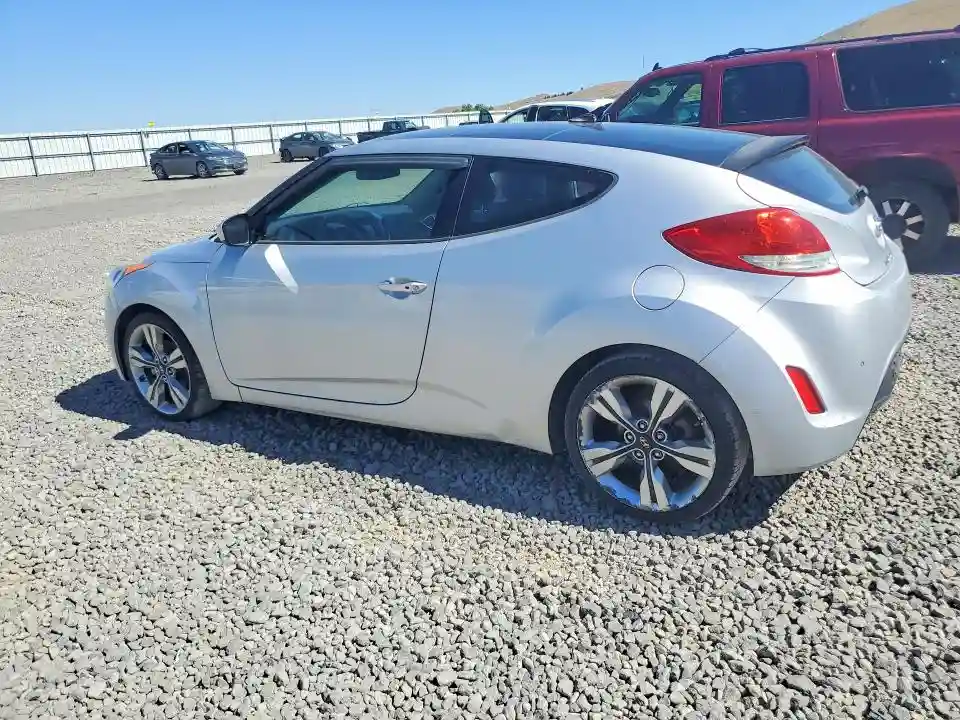 KMHTC6AD5DU166064 2013 HYUNDAI VELOSTER-1