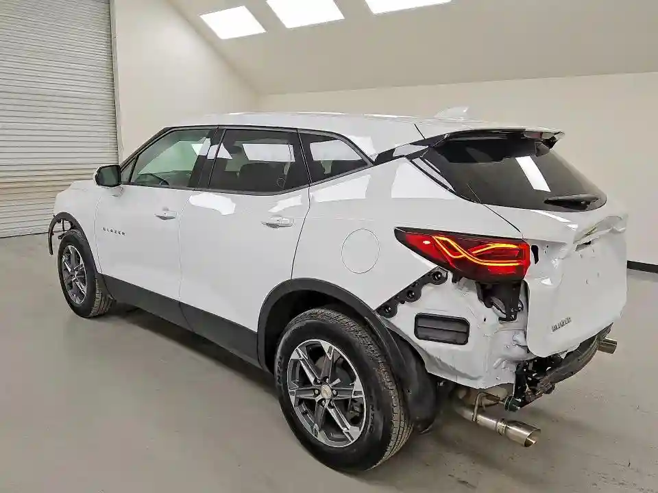 3GNKBCR41SS272232 2025 CHEVROLET BLAZER-1