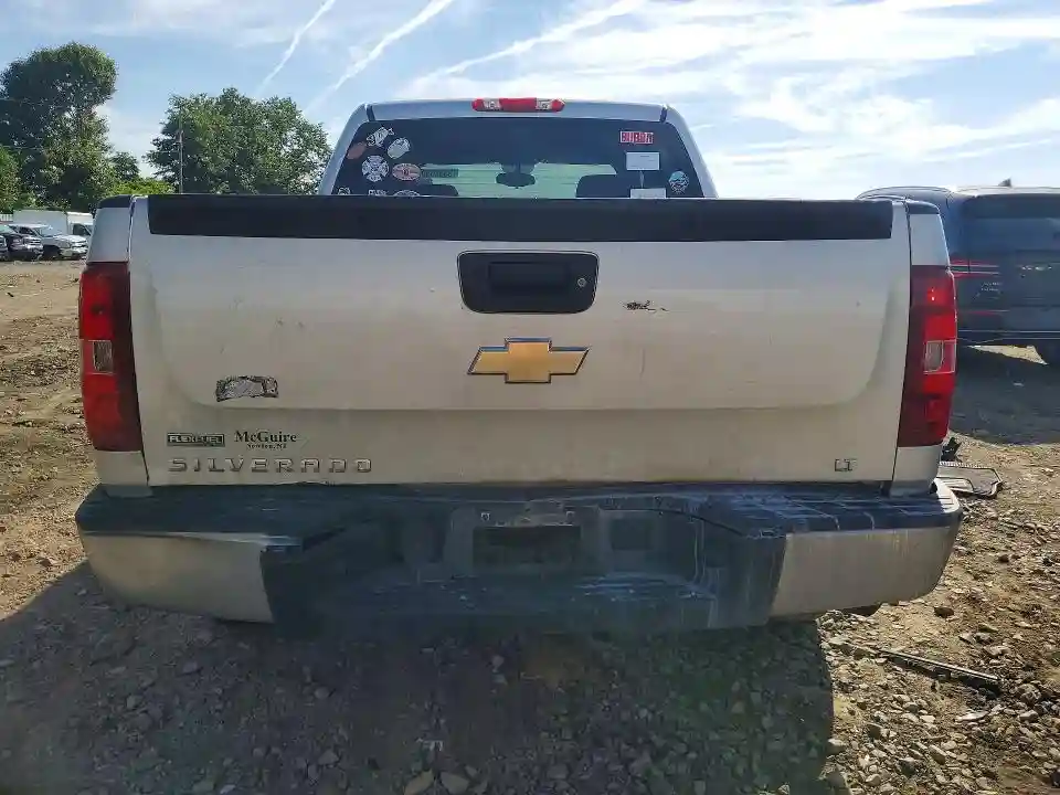 3GCPKSE31BG352560 2011 CHEVROLET SILVERADO-5