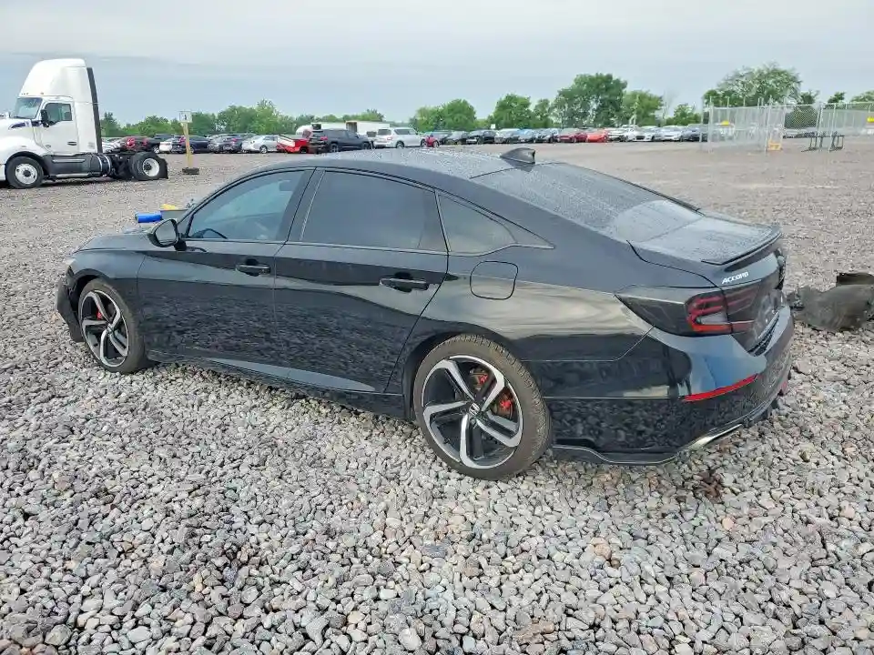 1HGCV1F36JA166266 2018 HONDA ACCORD-1