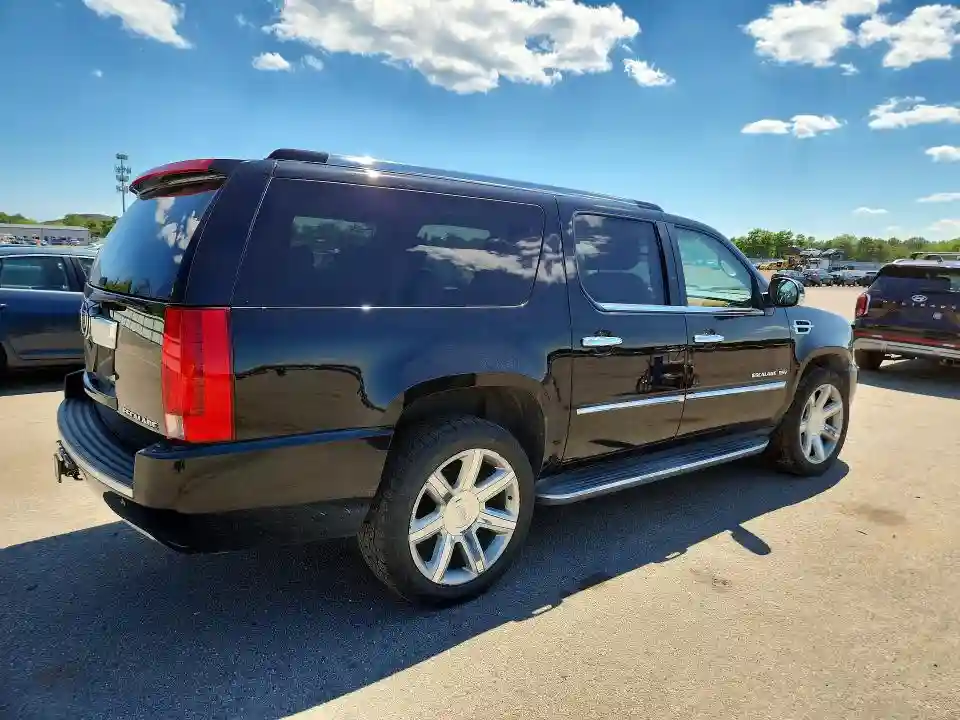 1GYS4KEF6ER139102 2014 CADILLAC ESCALADE-2