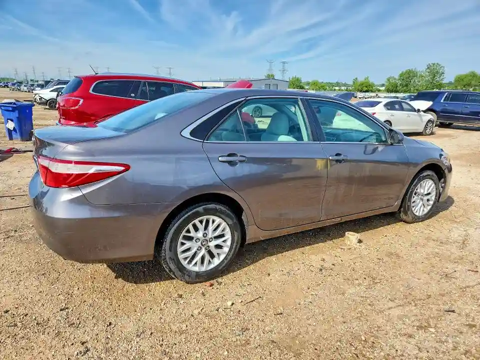 4T1BF1FK1GU228772 2016 TOYOTA CAMRY-2