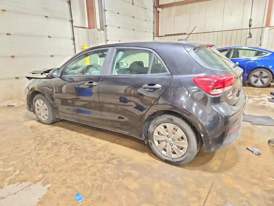 3KPA25AB4JE045141 2018 KIA RIO 5-DOOR-1