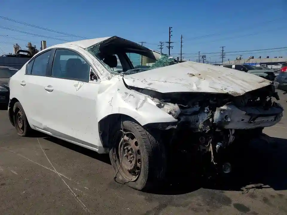 JM1BL1SG5A1240396 2010 MAZDA 3-3