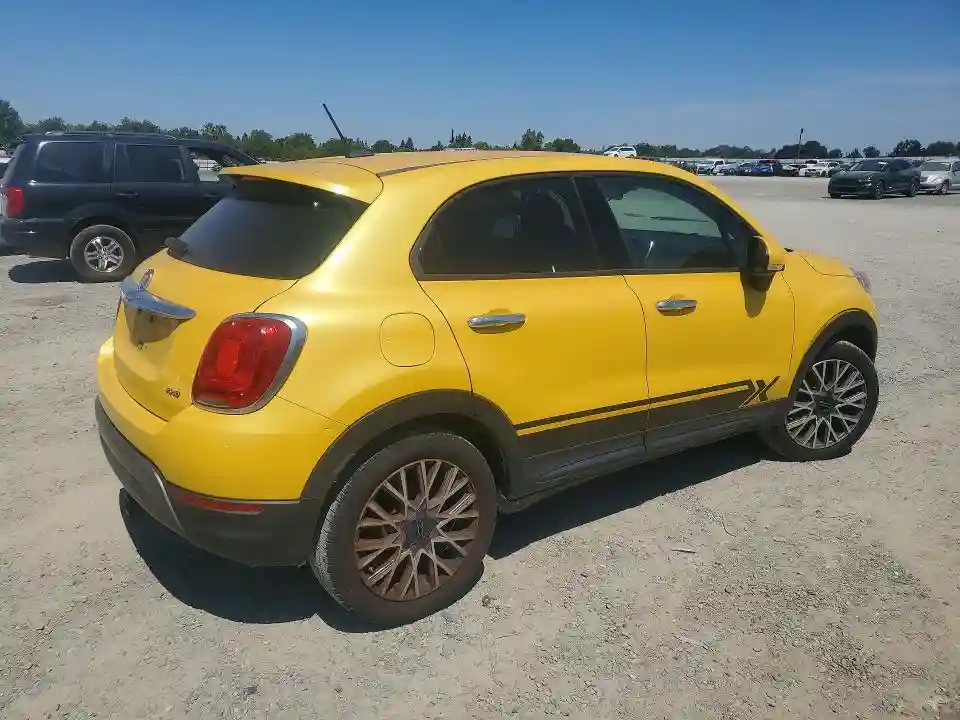 ZFBCFYCT0GP386343 2016 FIAT 500-2