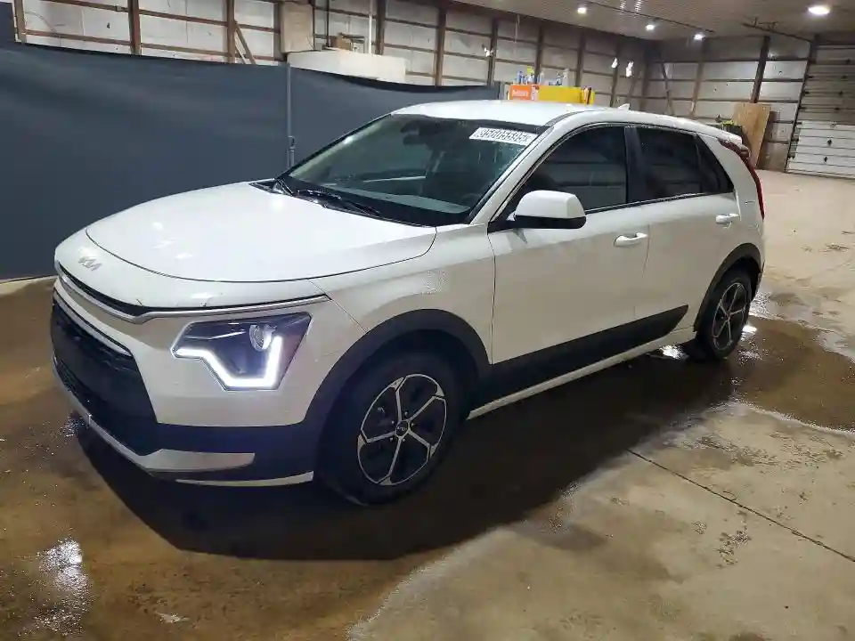 KNDCP3LE5T5318592 2026 KIA NIRO-0