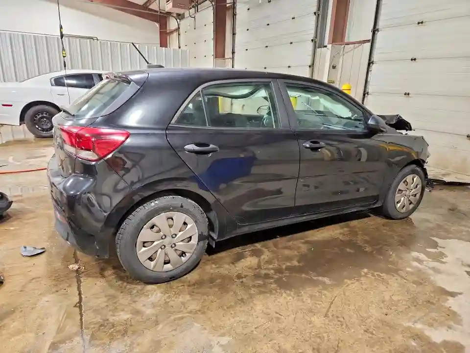 3KPA25AB4JE045141 2018 KIA RIO 5-DOOR-2