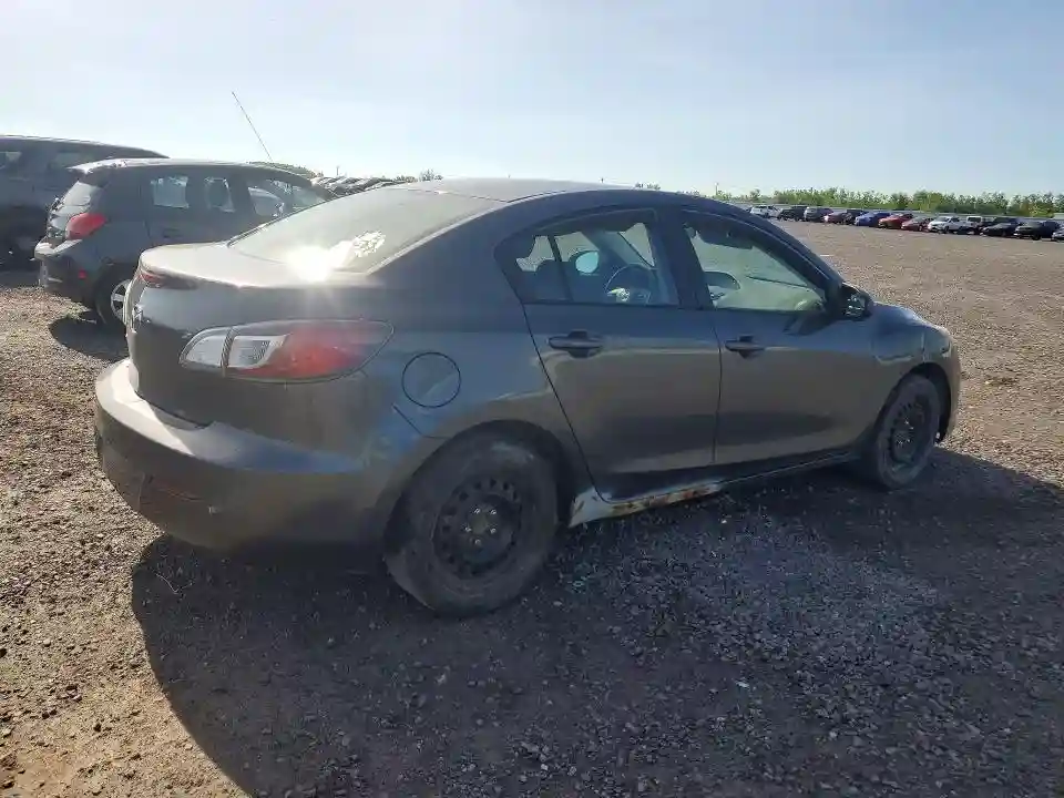 JM1BL1UF3D1717920 2013 MAZDA 3-2