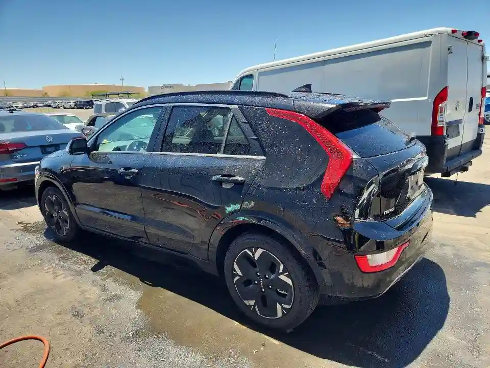 KNDCR3L14P5035937 2023 KIA NIRO WIND-1