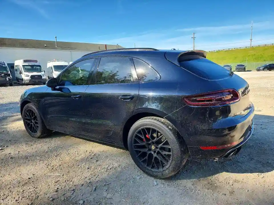 WP1AG2A58HLB56026 2017 PORSCHE MACAN-1