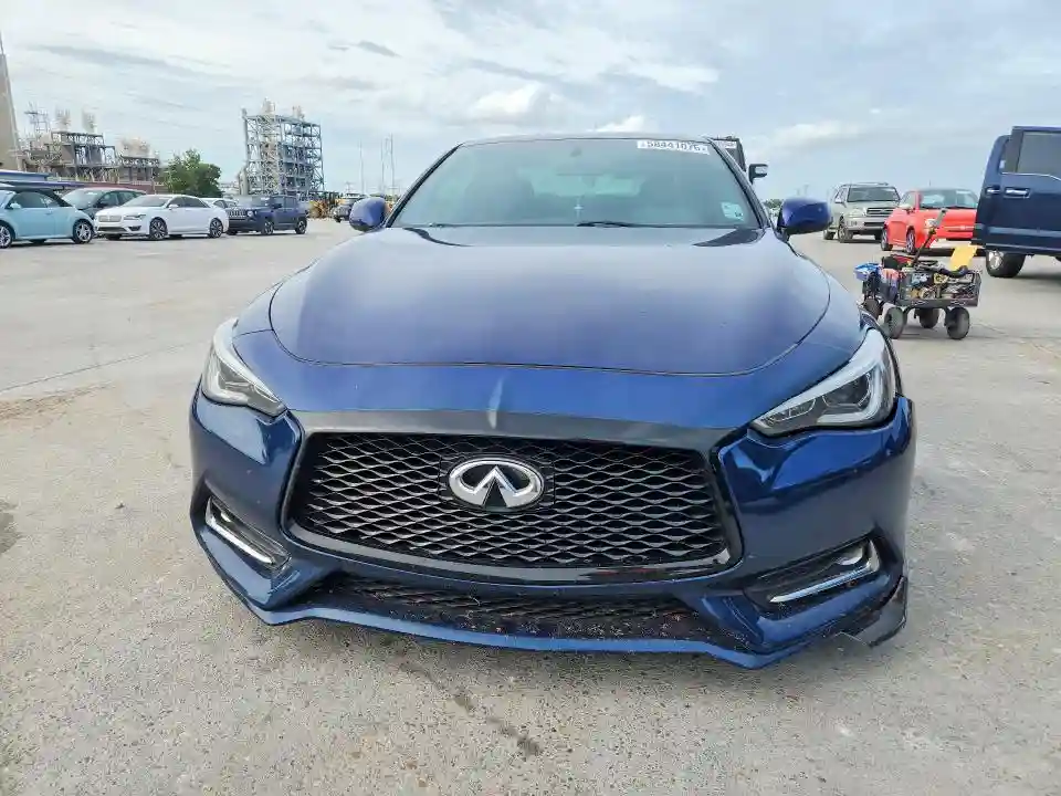 JN1EV7ELXHM553877 2017 INFINITI Q60-4
