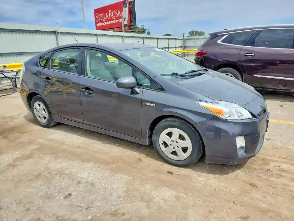 JTDKN3DUXB5368961 2011 TOYOTA PRIUS-3