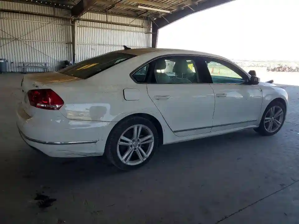 1VWCN7A37EC023228 2014 VOLKSWAGEN PASSAT-2