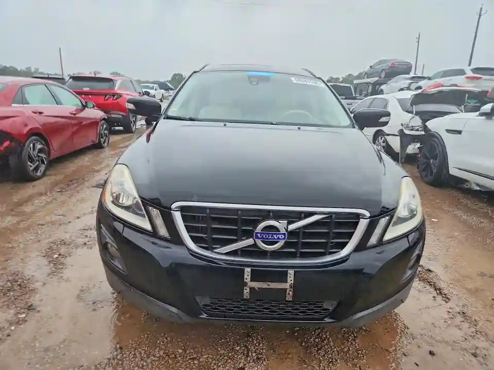 YV4992DZ4A2023009 2010 VOLVO XC60-4
