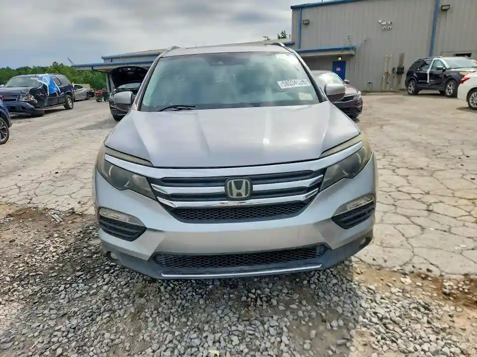 5FNYF6H09HB069114 2017 HONDA PILOT-4