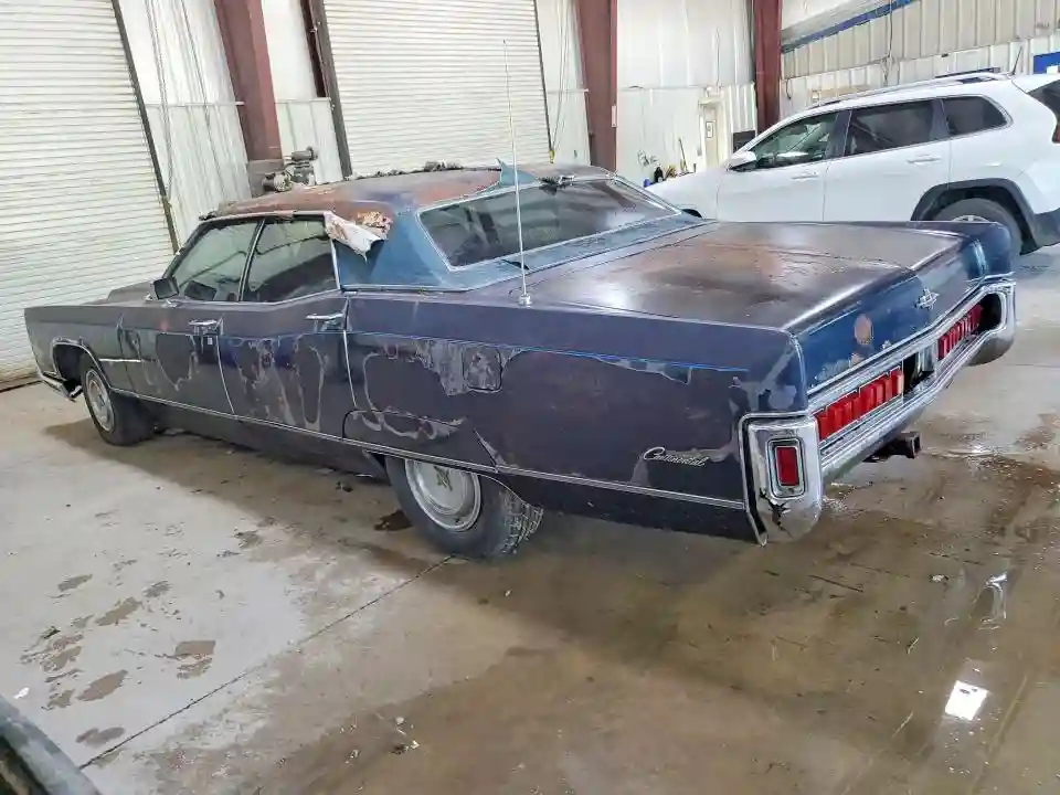 1Y82A862447 1971 LINCOLN CONTINENTL-1