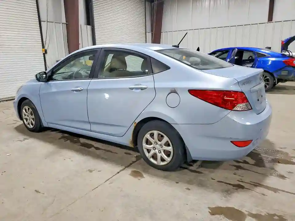 KMHCT4AE8DU582414 2013 HYUNDAI ACCENT-1