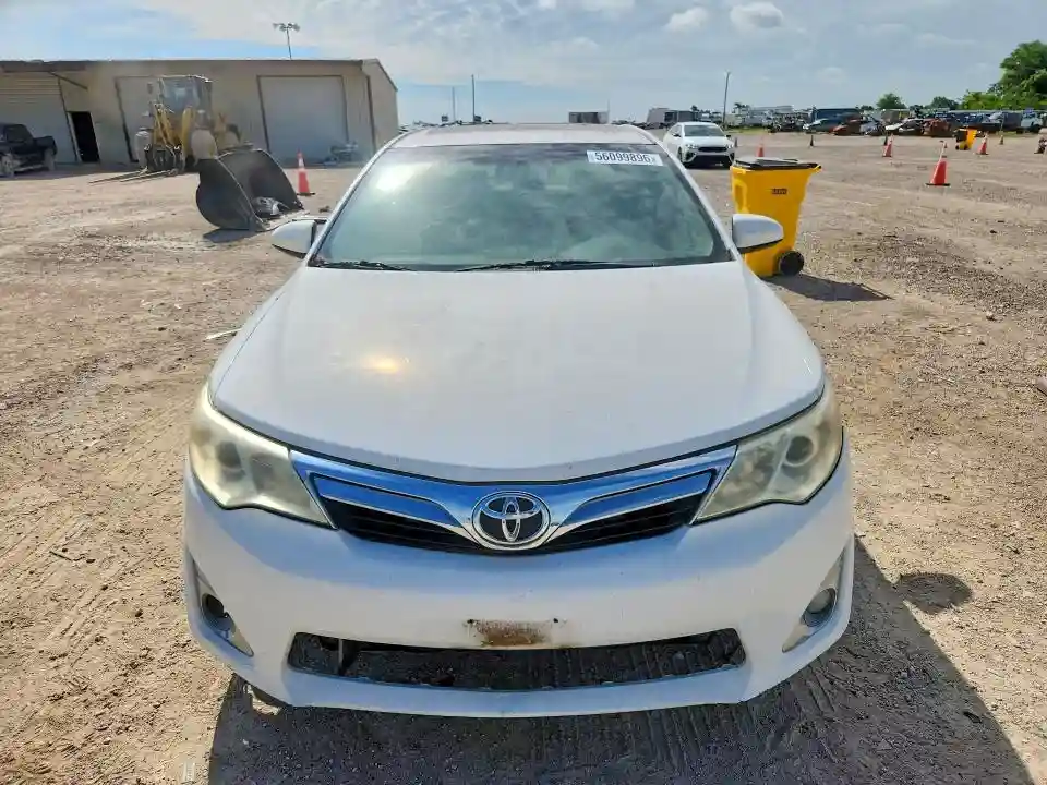 4T4BF1FK4CR245579 2012 TOYOTA CAMRY-4