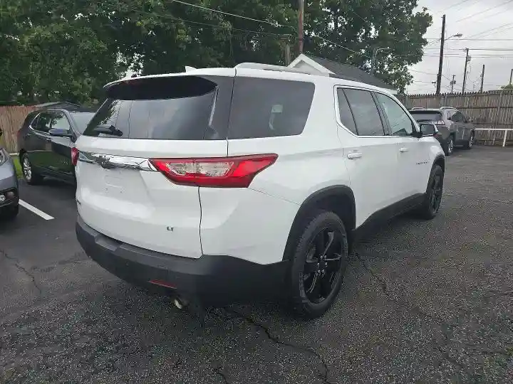 1GNERHKW4JJ159649 2018 CHEVROLET TRAVERSE-3
