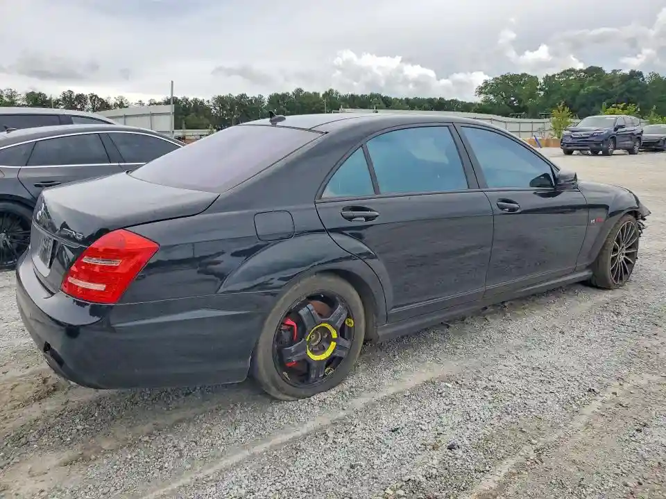 WDDNG7EB2BA372365 2011 MERCEDES-BENZ S-CLASS-2