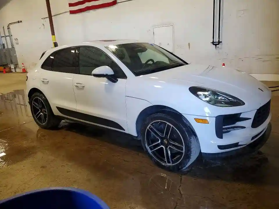 WP1AA2A52LLB03803 2020 PORSCHE MACAN-3