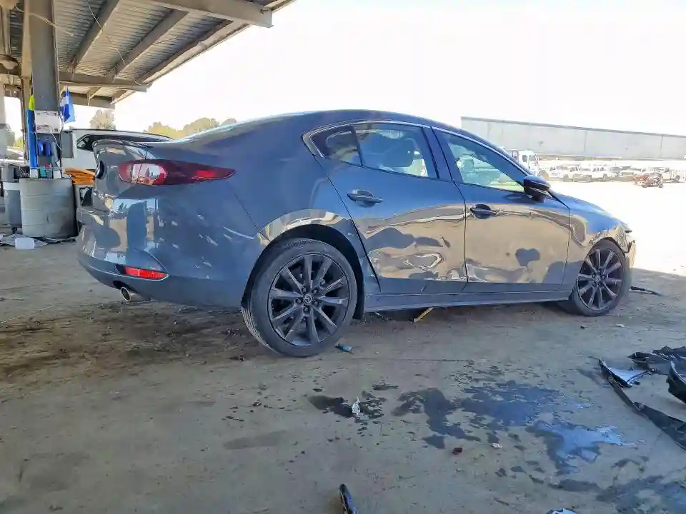 3MZBPACM3PM375782 2023 MAZDA 3-2